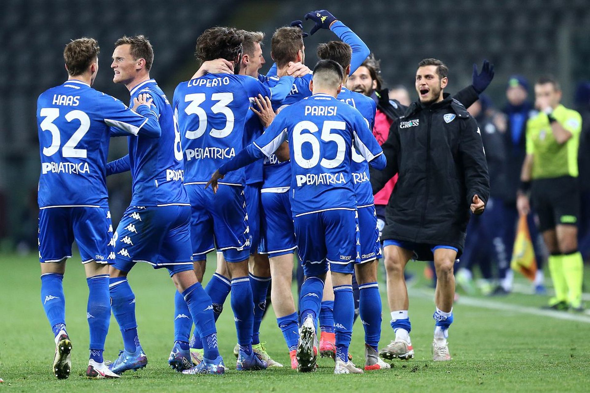 斯诺克——澳门大师邀请赛：奥沙利文胜斯佳辉.